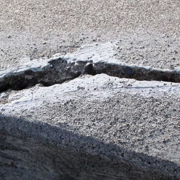 Comment réparer les surfaces de béton | Sakrete Canada