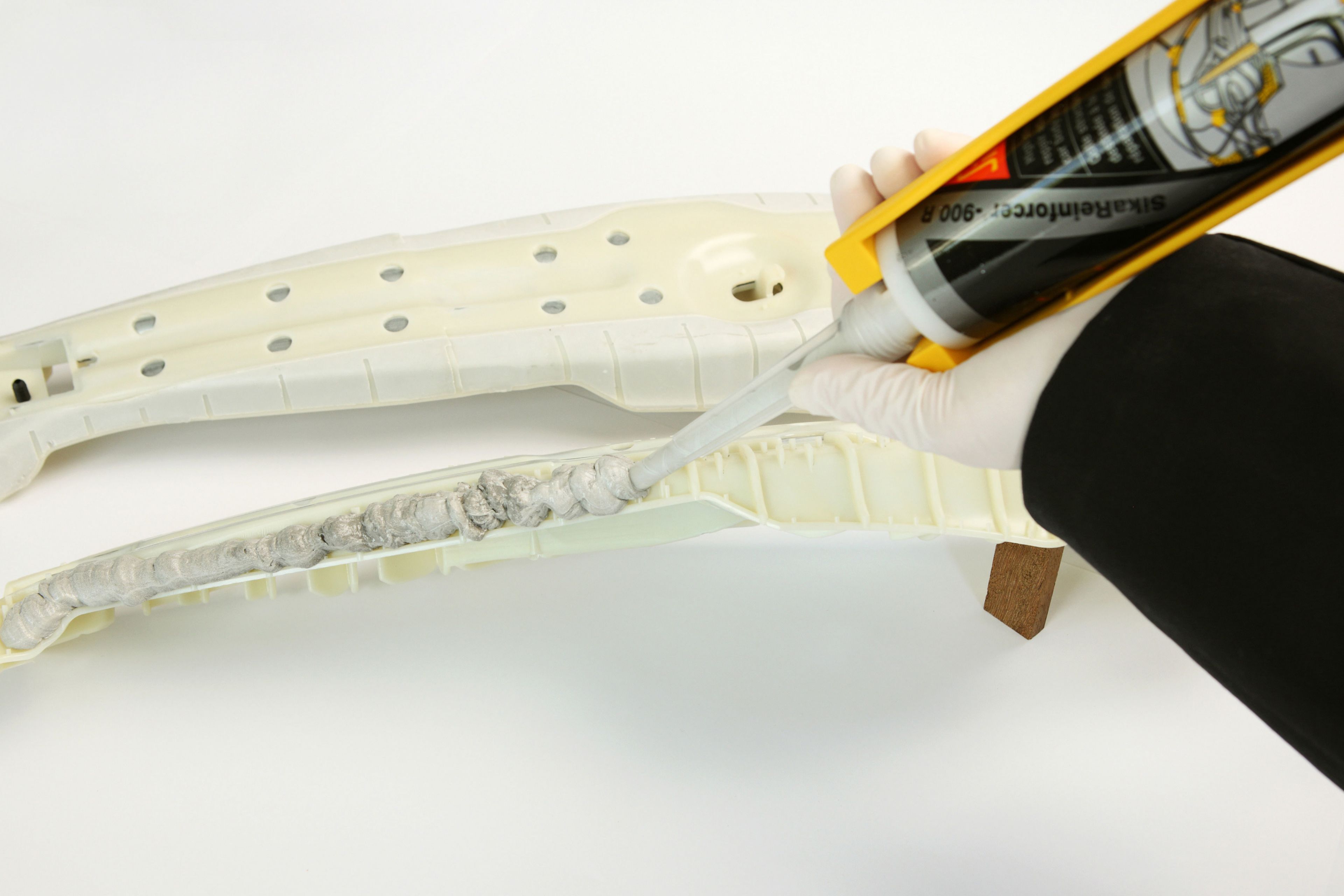 2c SikaStructure B-Pillar结构加固修复胶