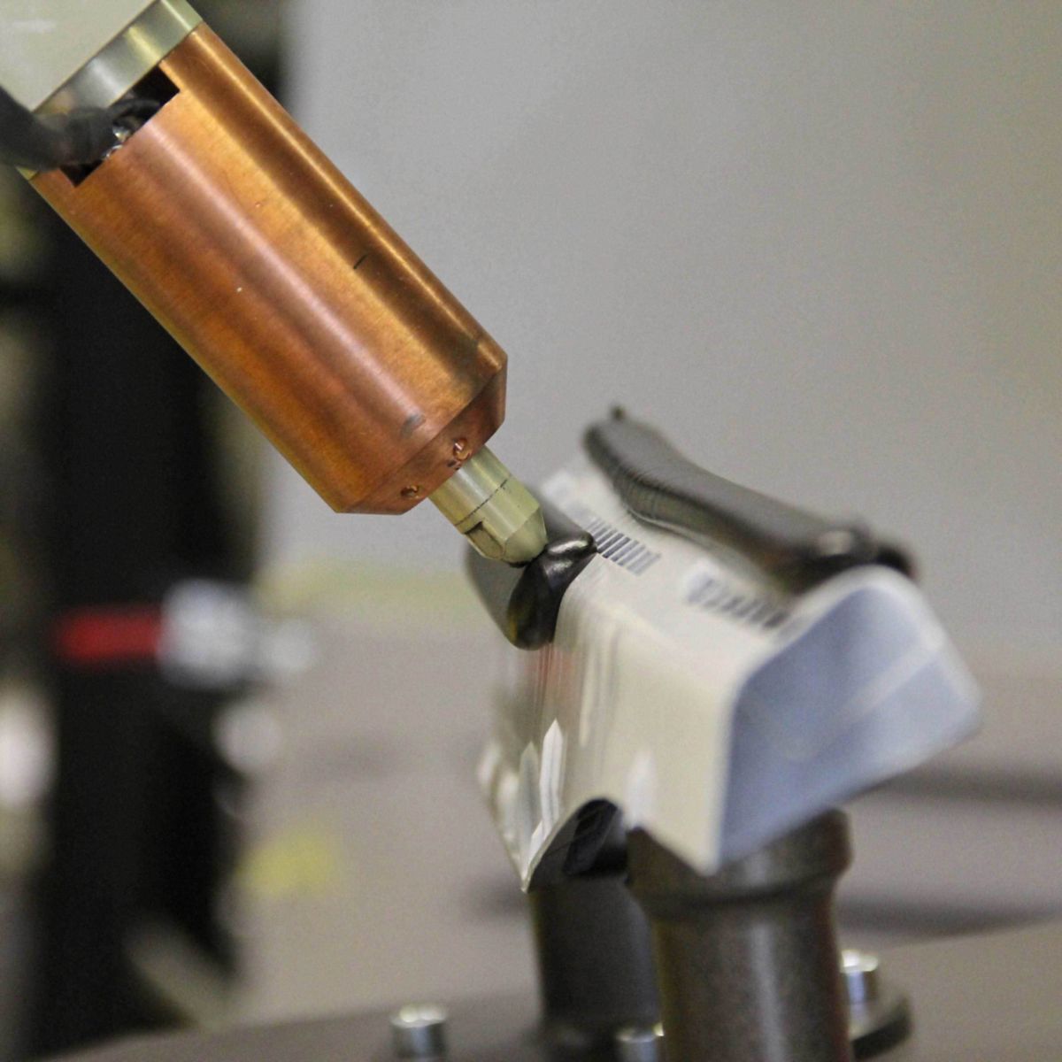 SikaPower | Body Shop Adhesives | Sika Automotive