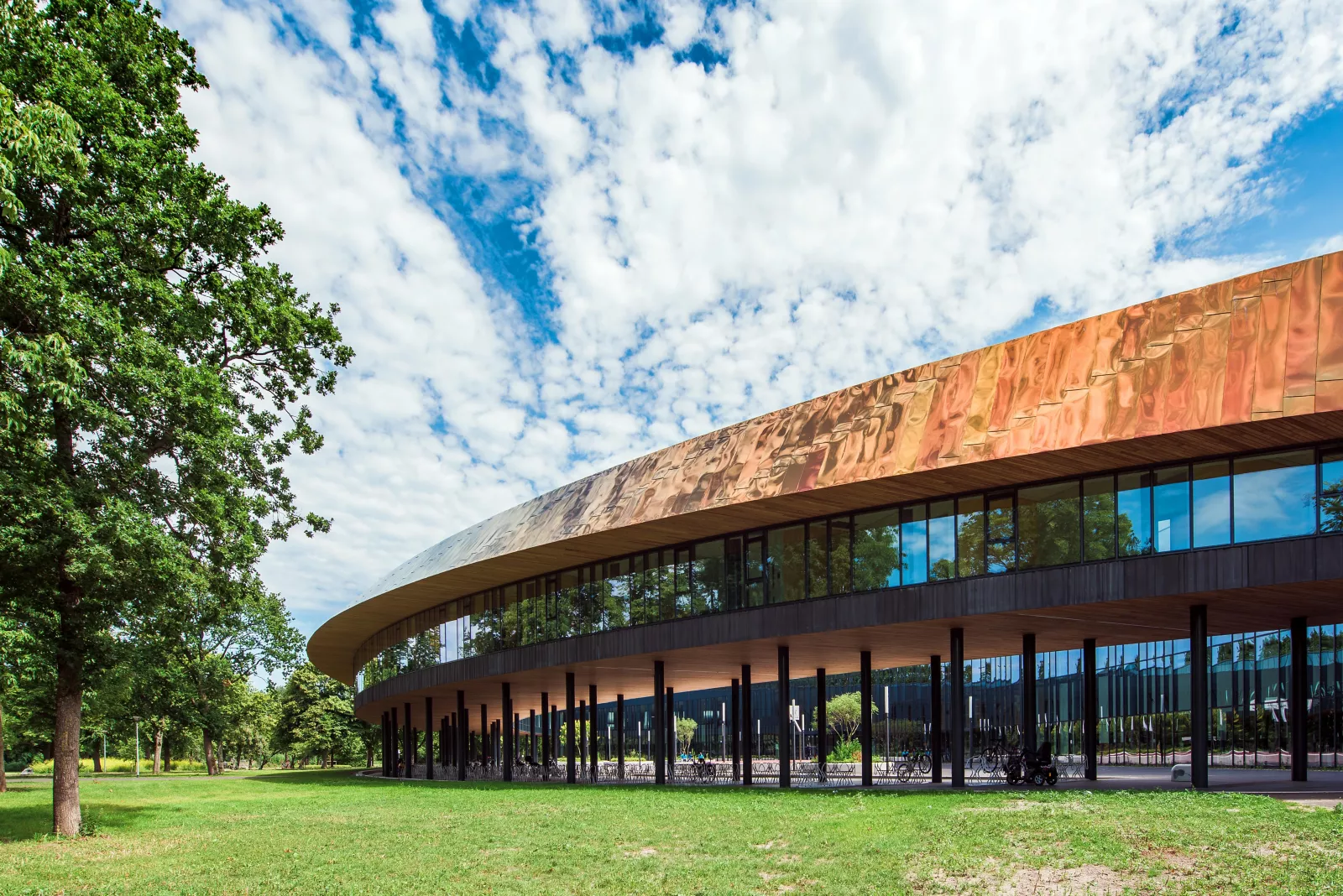 Hình ảnh thực tế dự án Sportcampus Zuiderpark - The Hague - góc chụp 2