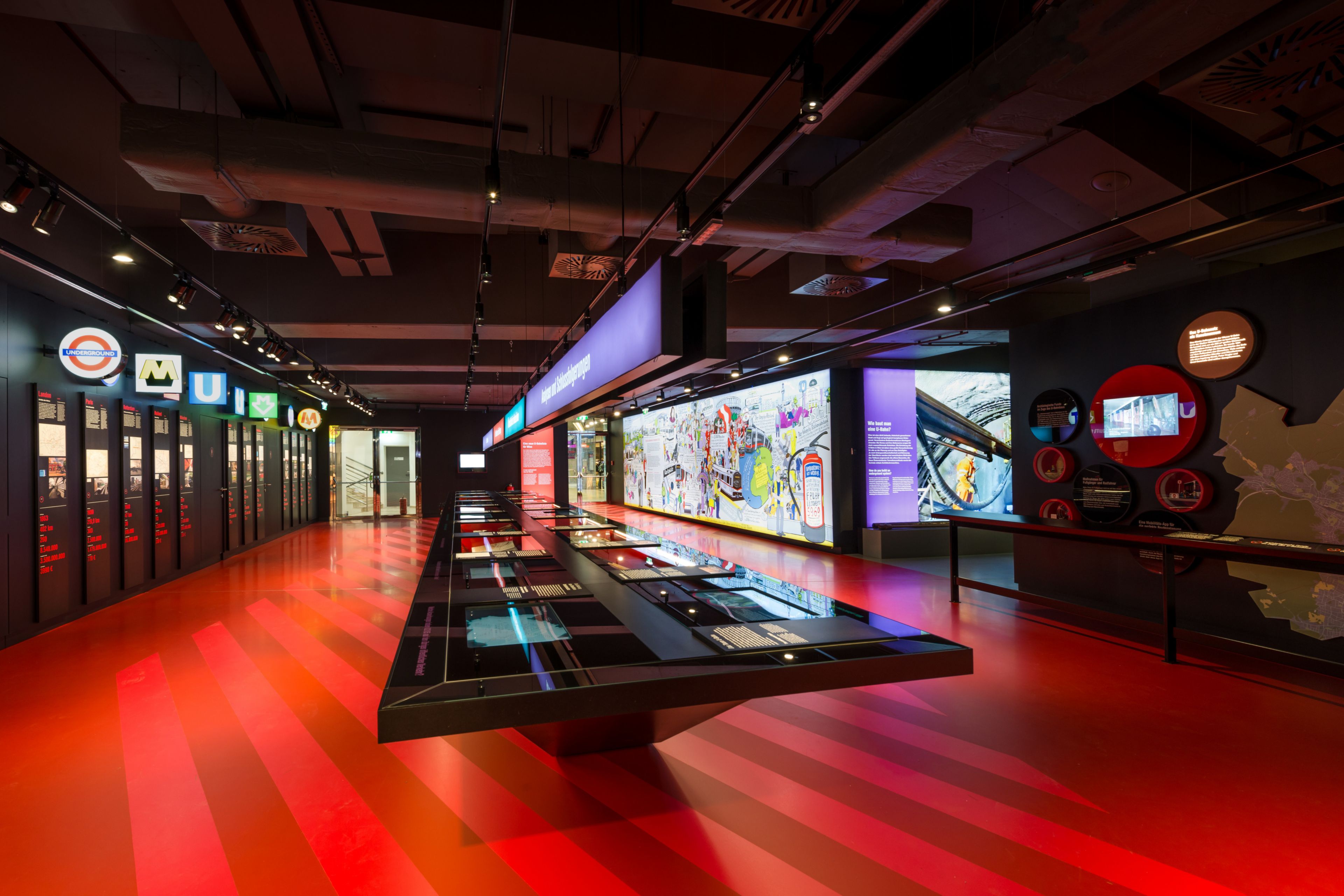 Auf mehr als 700 m² sind interaktive Stationen aufgebaut