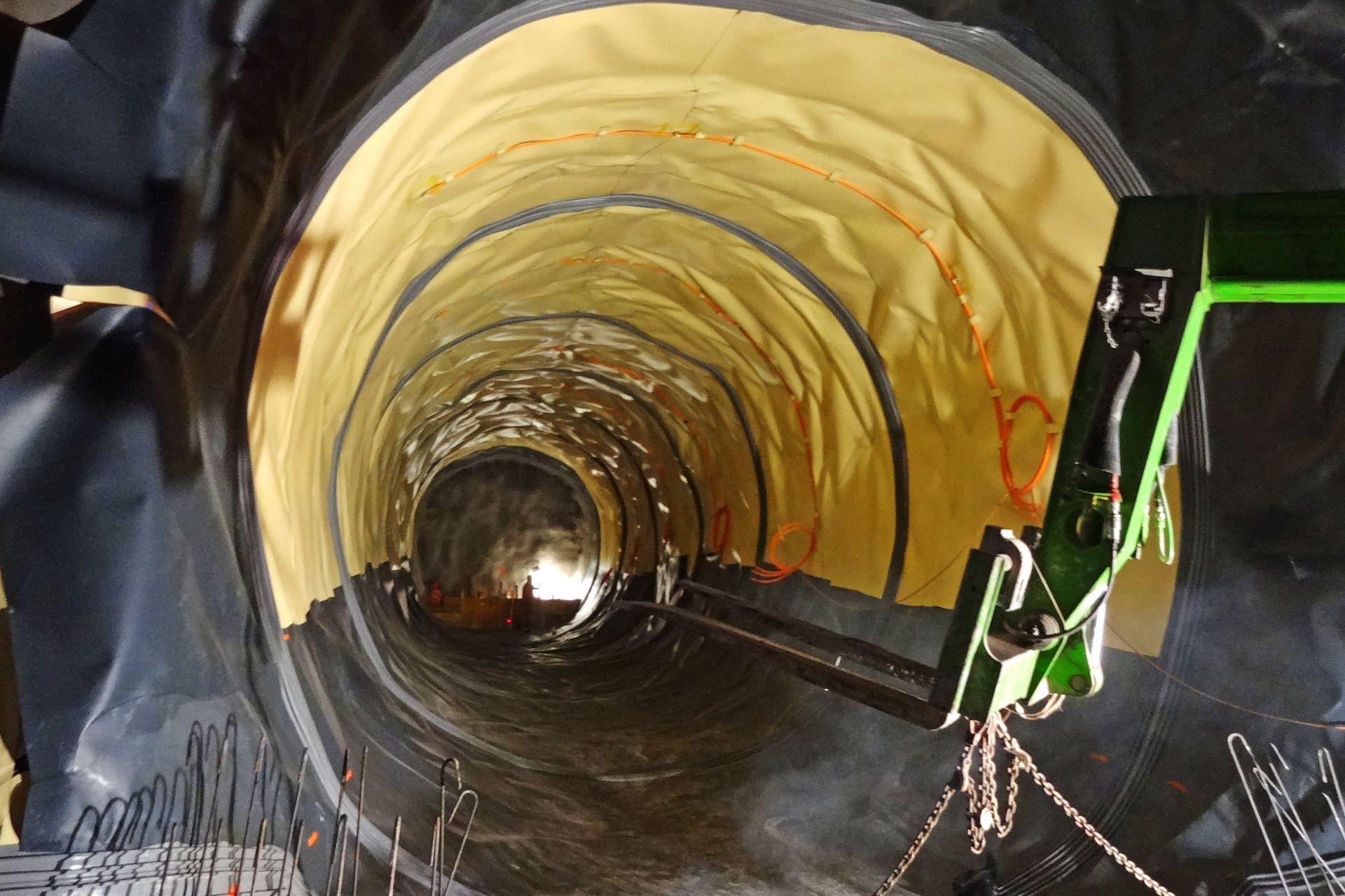 Bozberg-Bahntunnel Schinznach / Effingen Querverbindung