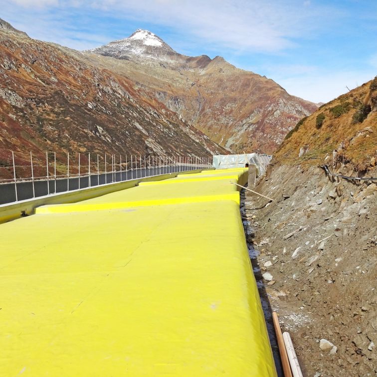 Instandsetzung Lawinengalerie Scopi是Lukmanierpass