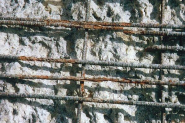 Schäden在Der Tragkonstruktion。