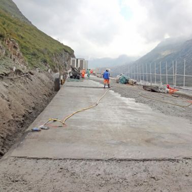 Untergrung Mit Wasserhochdruck Reinigen。