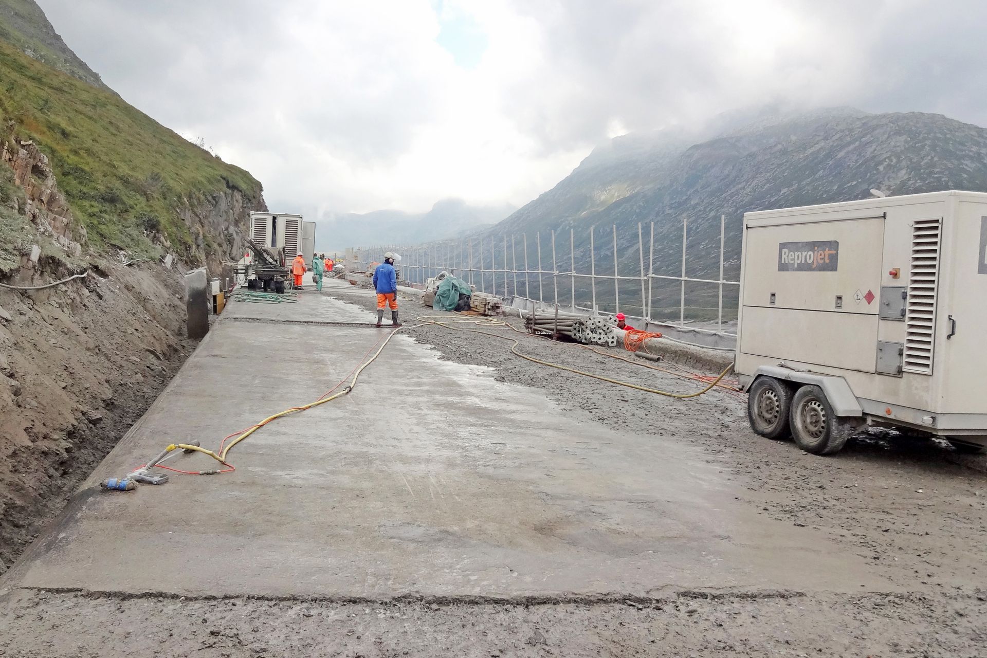 Untergrung Mit Wasserhochdruck Reinigen。