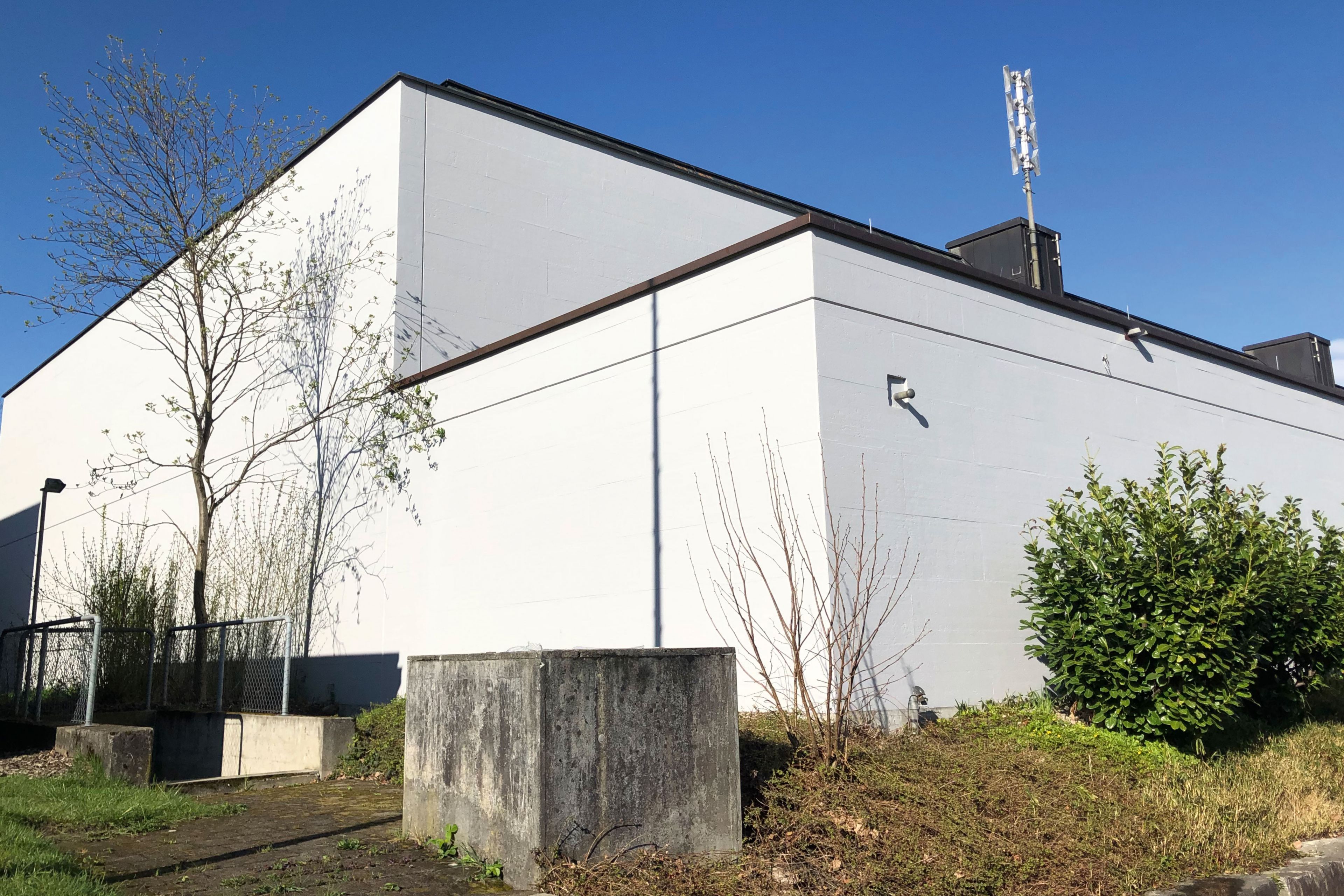 Sanierung der Fassade, Sporthalle Oberstufenzentrum Diepoldsau