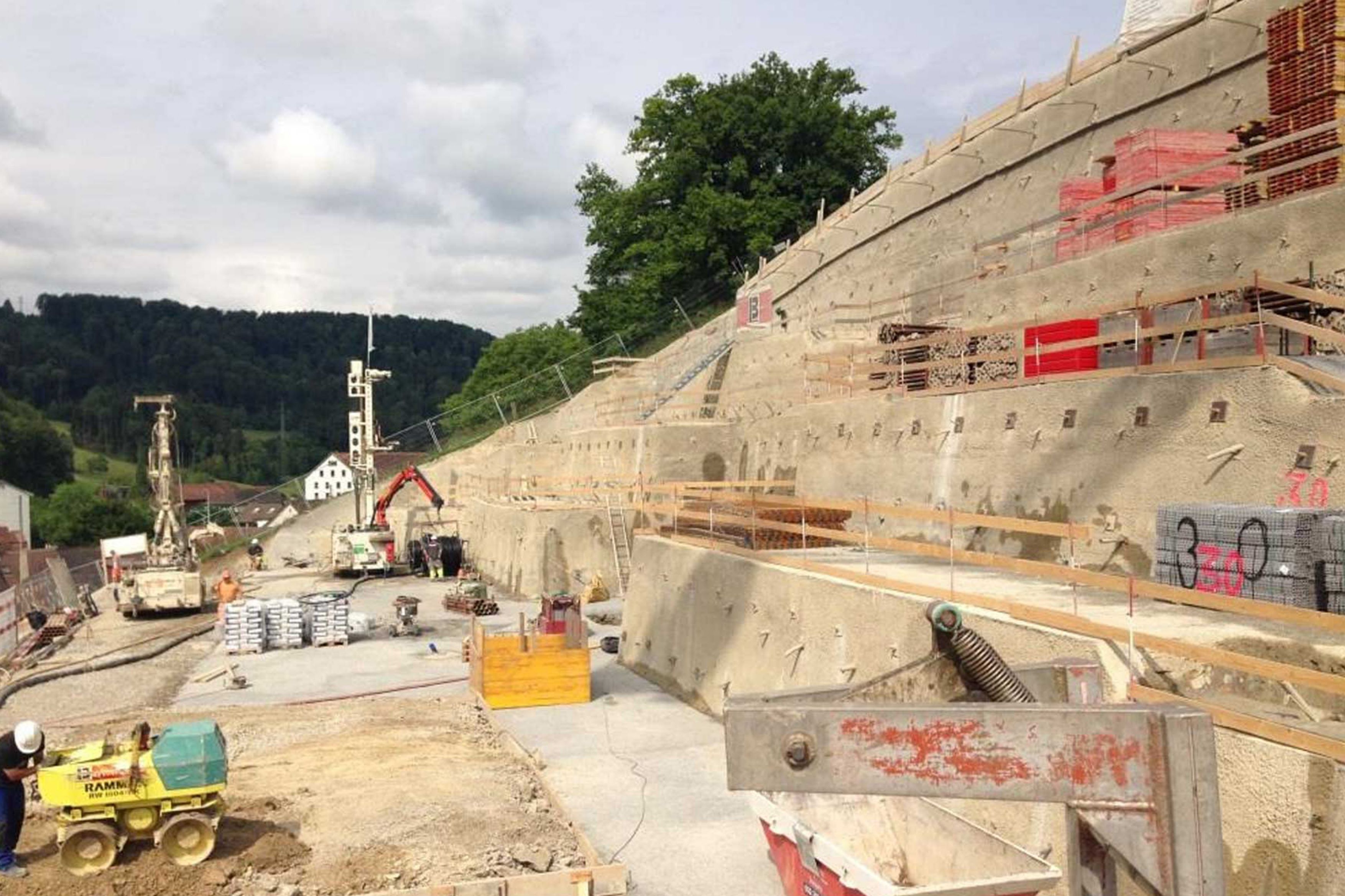 Abdichtungssystem "Weisse Wanne" in Terassensiedlung