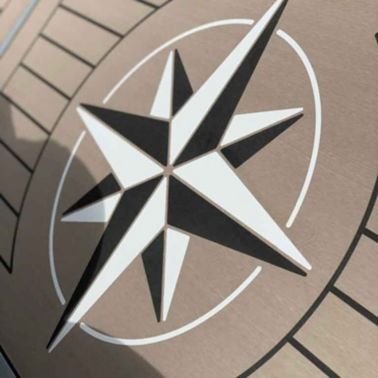 Sika Marine Innovates木材模仿柚木甲板