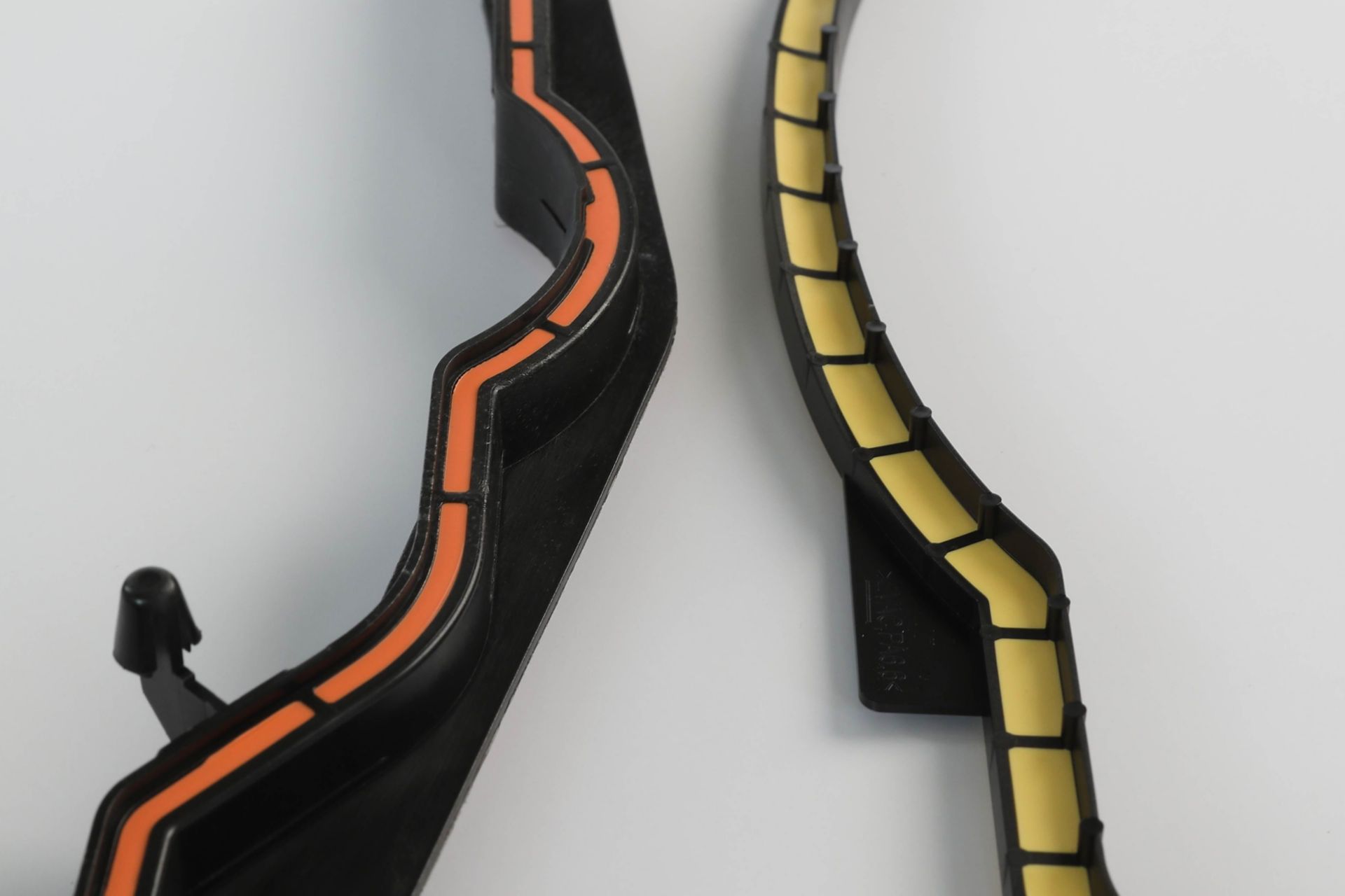 双组分注塑成型声学SikaBaffle