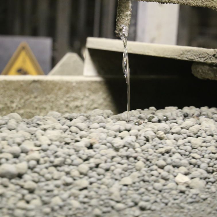 Sikagrind水泥添加剂添加了高品质水泥生产