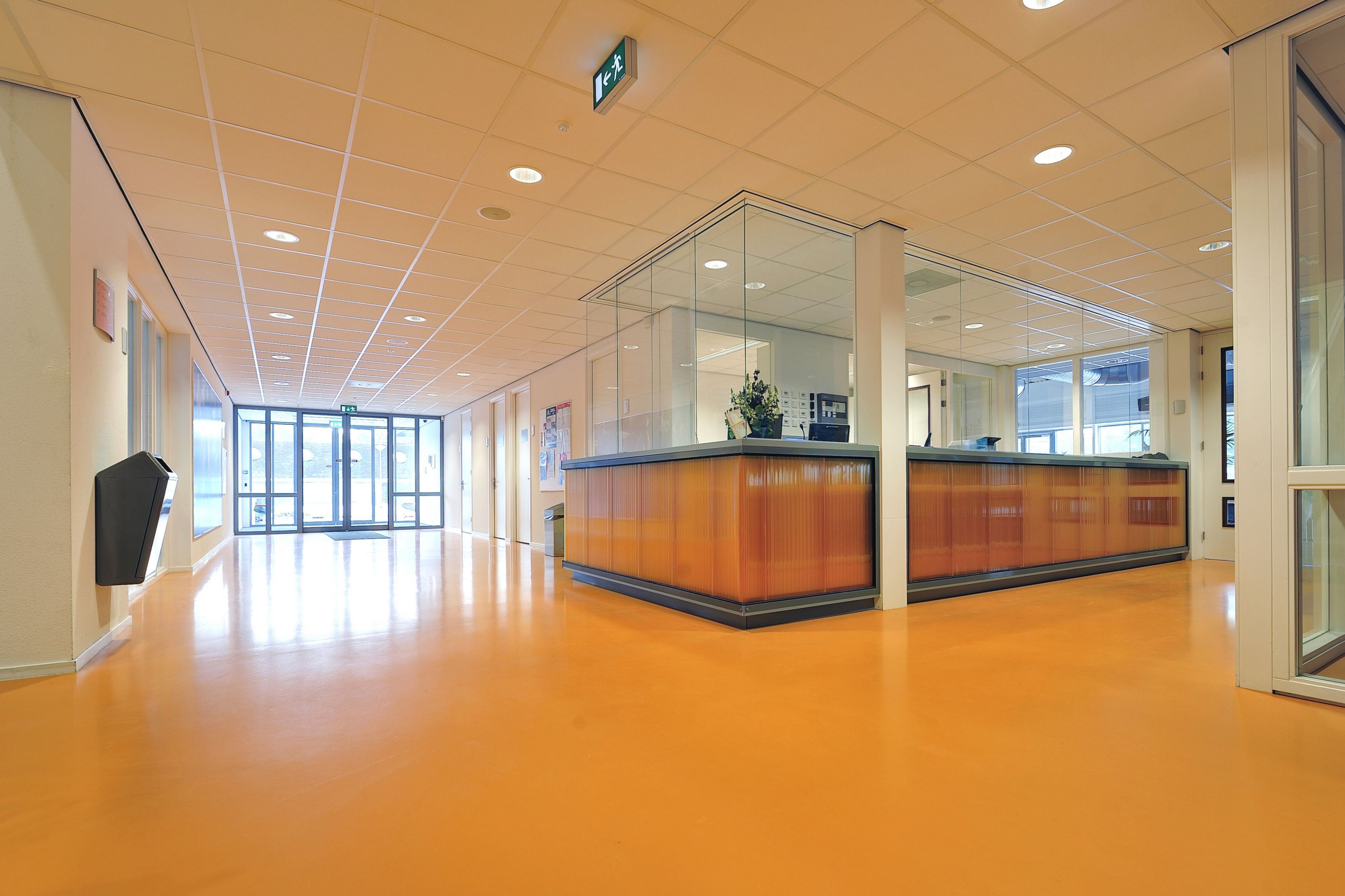 Decorative orange comfortfloor in a hospital