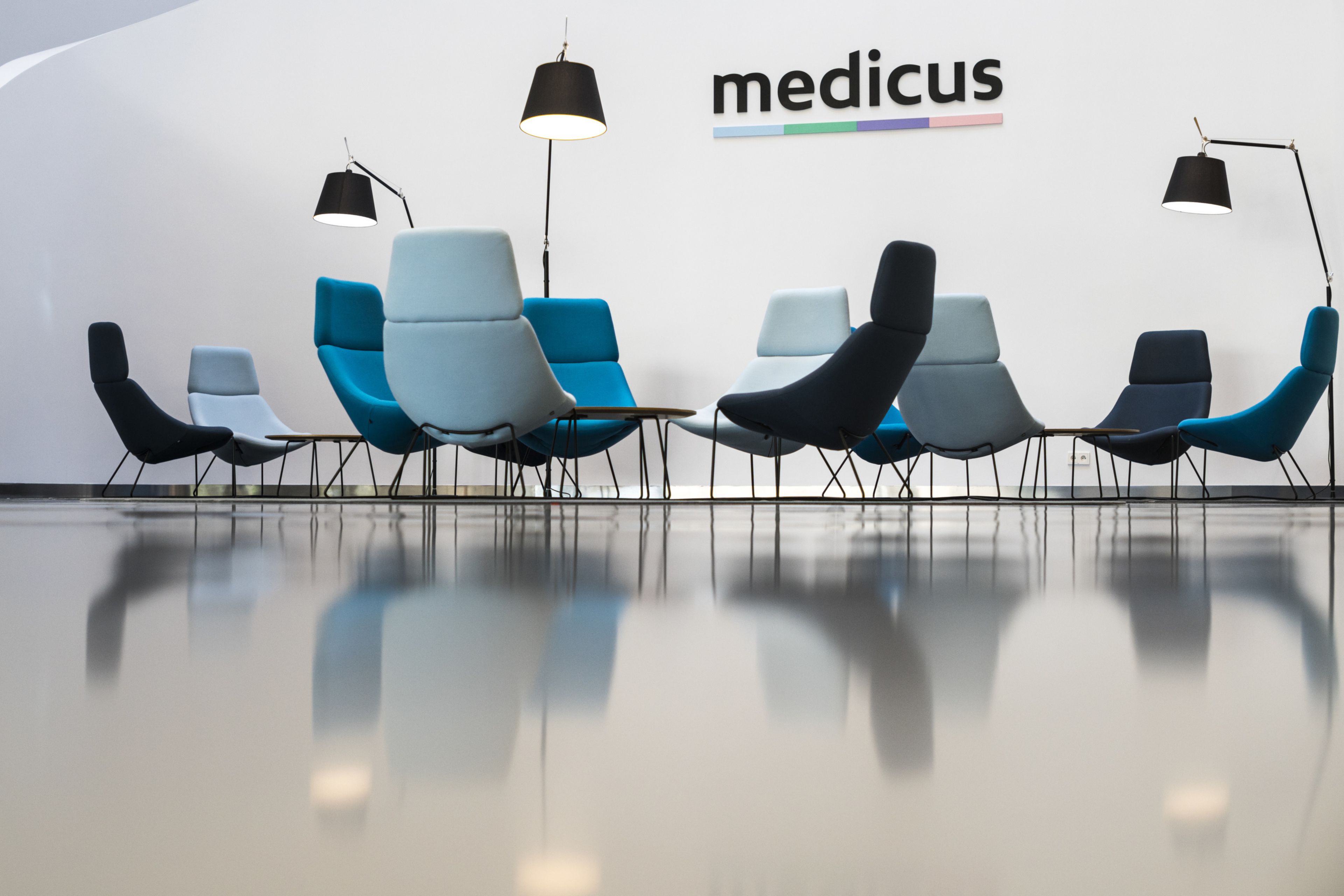 Sika ComfortFloor® grey floor at Medicus Medical Center in Wroclaw, Poland