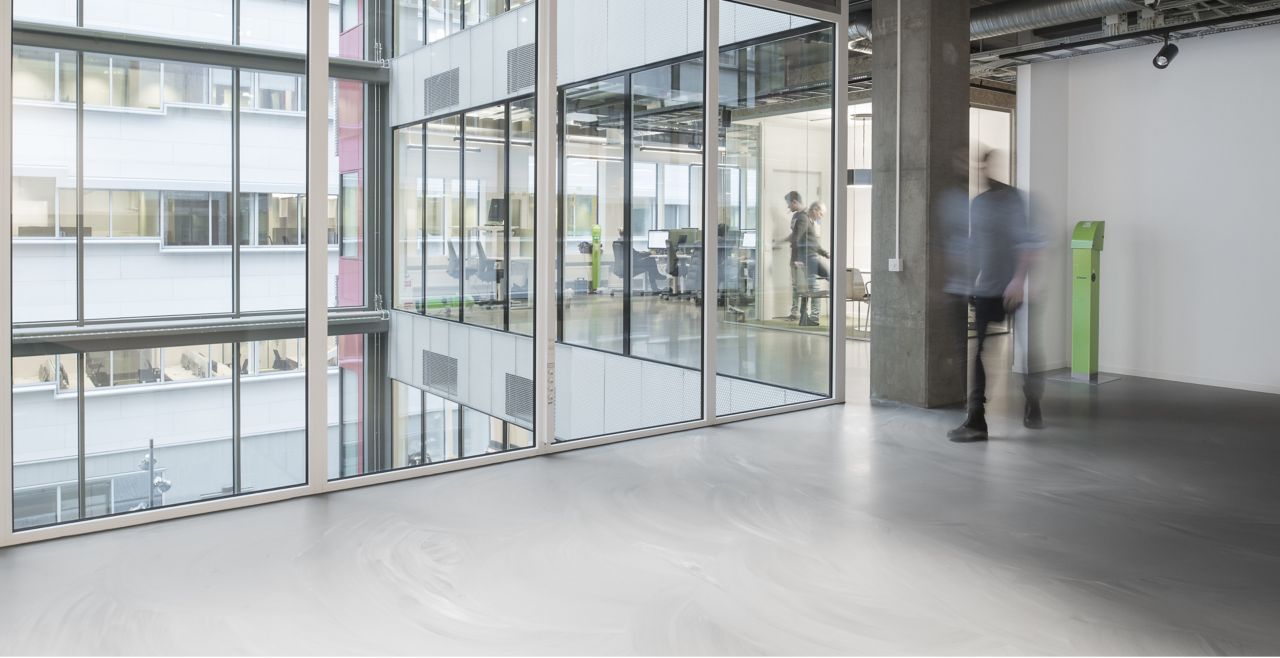 西卡舒适地板®灰色大理石办公室走廊地板