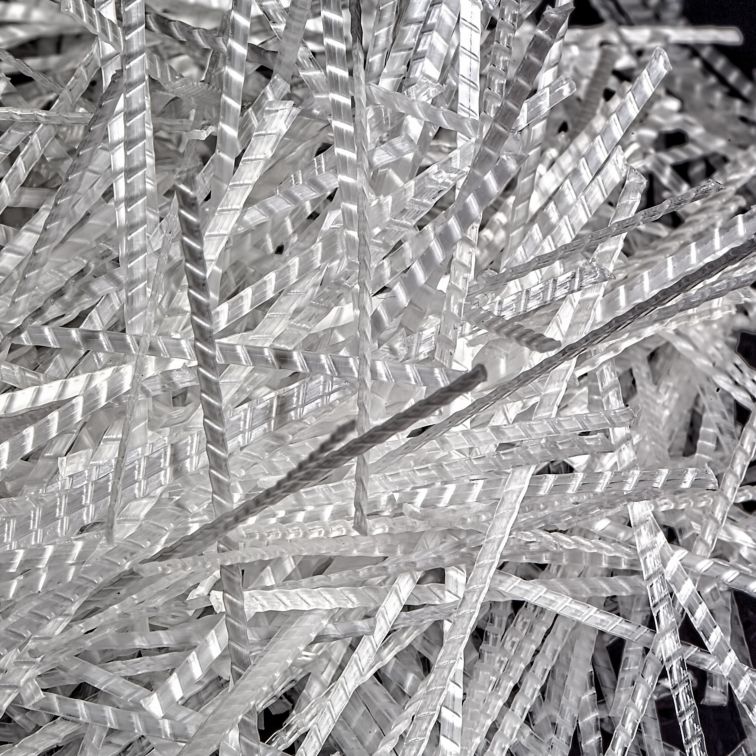 用于混凝土生产的合成宏观纤维，以防止裂缝发育