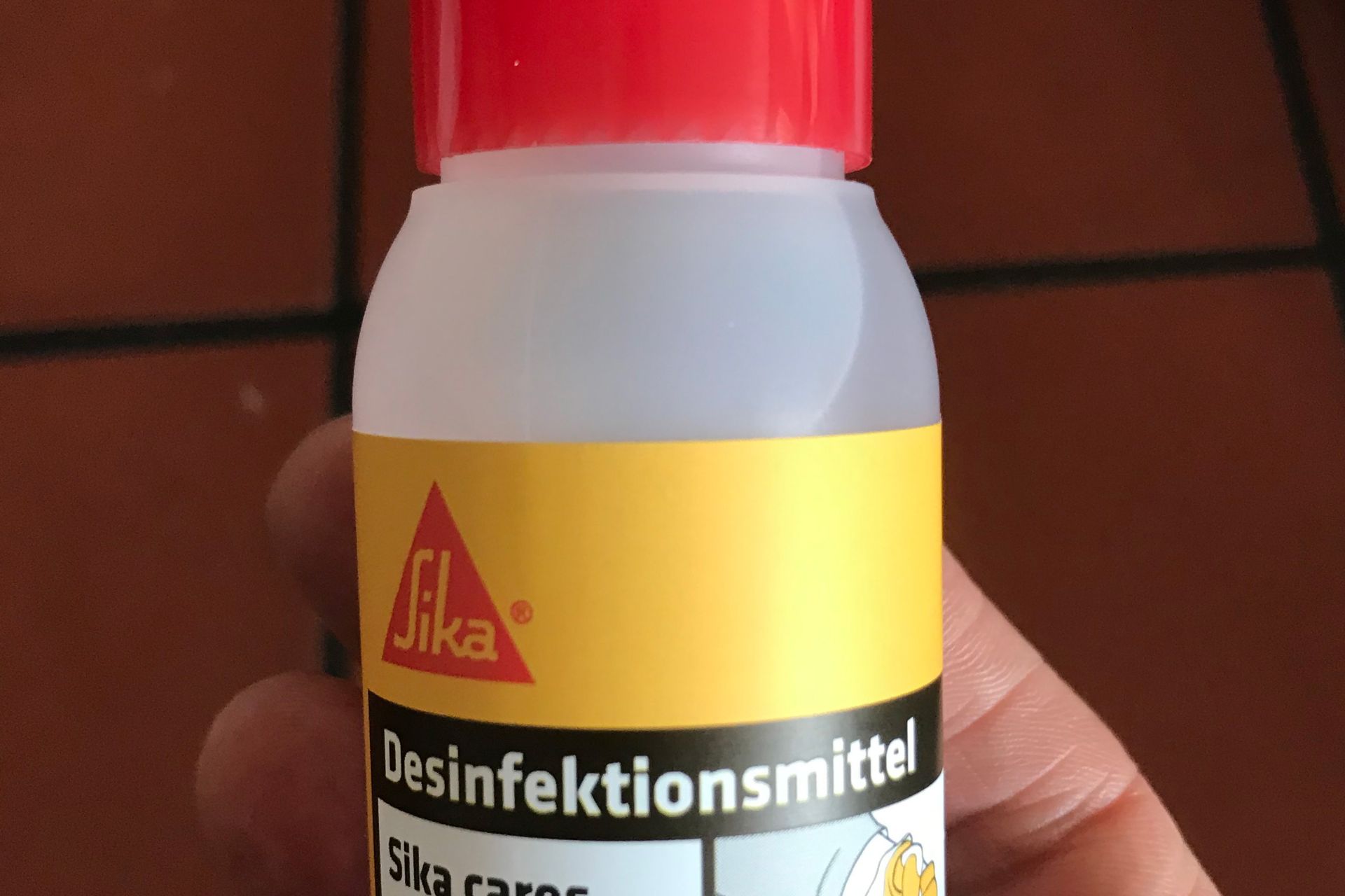 Hand sanitizer for employees in Switzerland