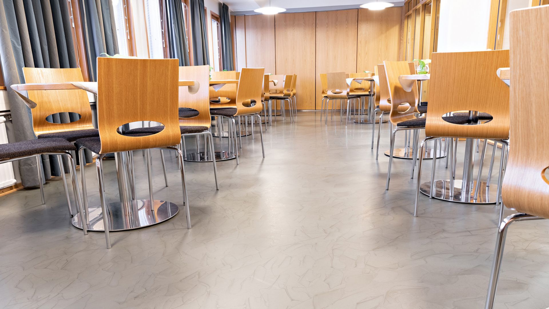 Sika ComforFloor in the canteen and  break rooms of the Oulu City Hall in Finland 