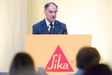 多米尼克•比德尔曼博士精神,2018年非凡的通用汽车