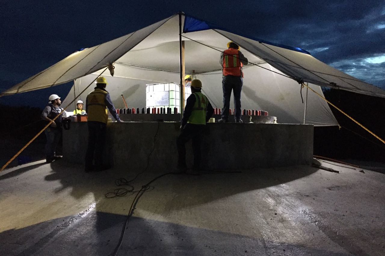 Installation of windfarm in Mexico