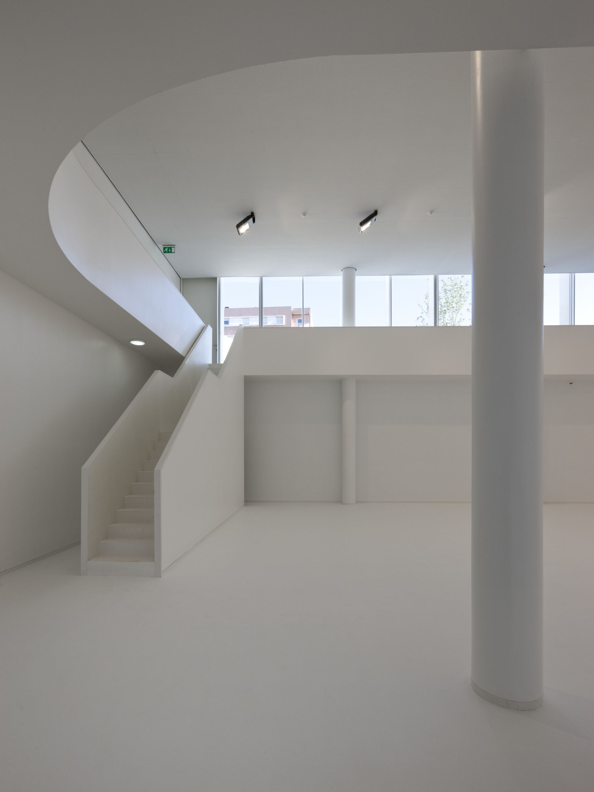 Bande Podotactile En Résine Polyuréthane Intérieur Extérieure Autocoll