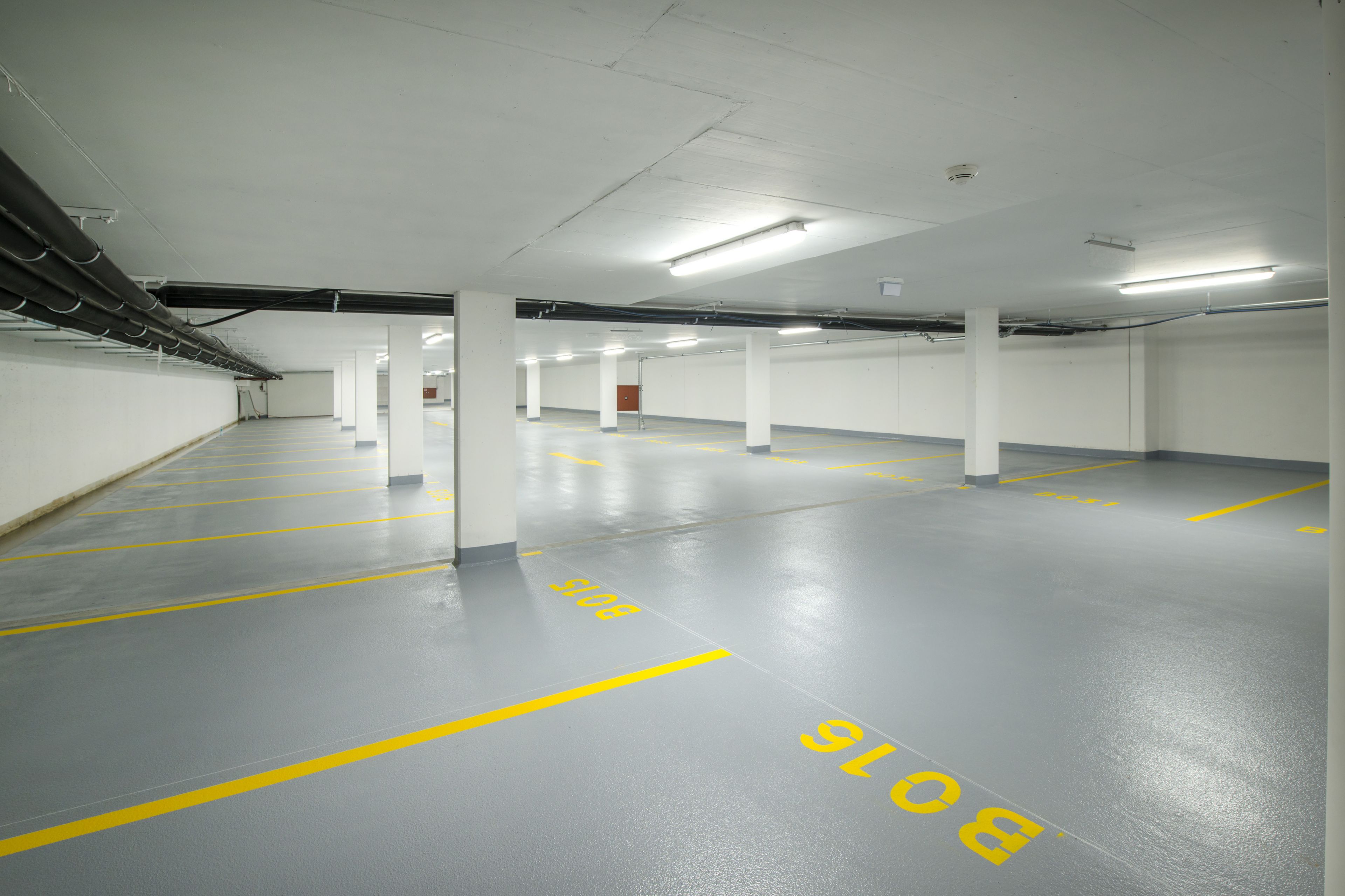 奥地利林茨一个停车场的地板