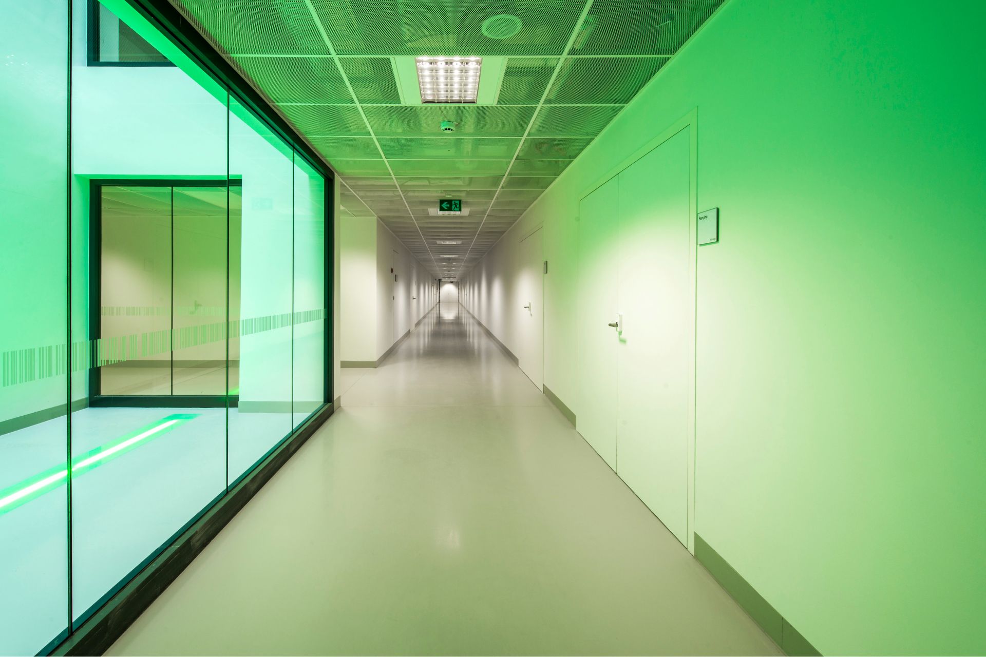 Corridor with Sika ComfortFloor in AZ Groeninge Hospital in Kortrijk Belgium