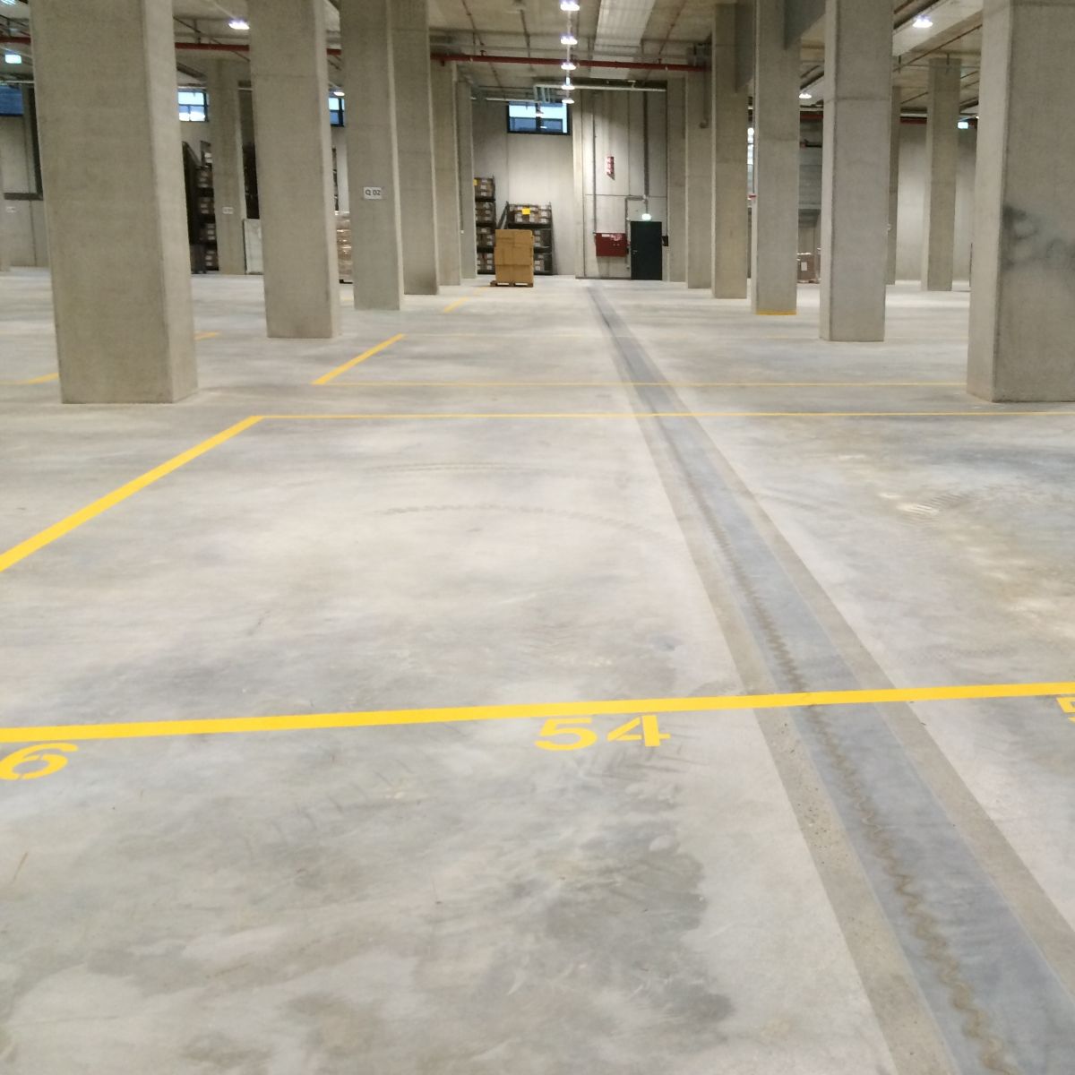 How to Design an Ideal Floor for Warehouse and Logistics Facilities