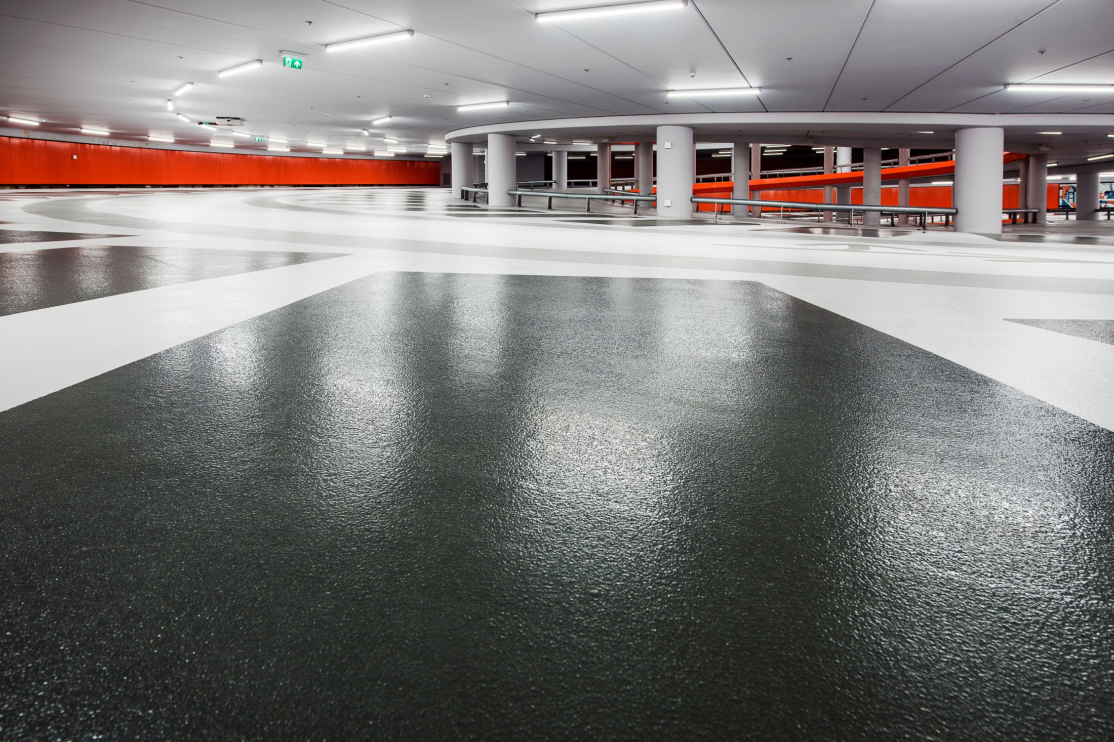 Sika flooring system in parking garage Lammermarkt in Leiden Netherlands