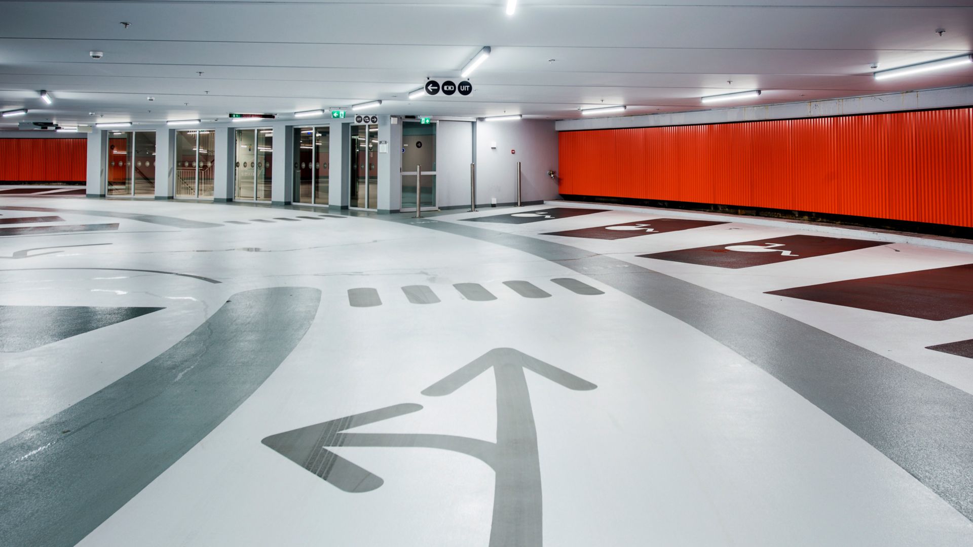 Sika flooring system in parking garage Lammermarkt in Leiden Netherlands