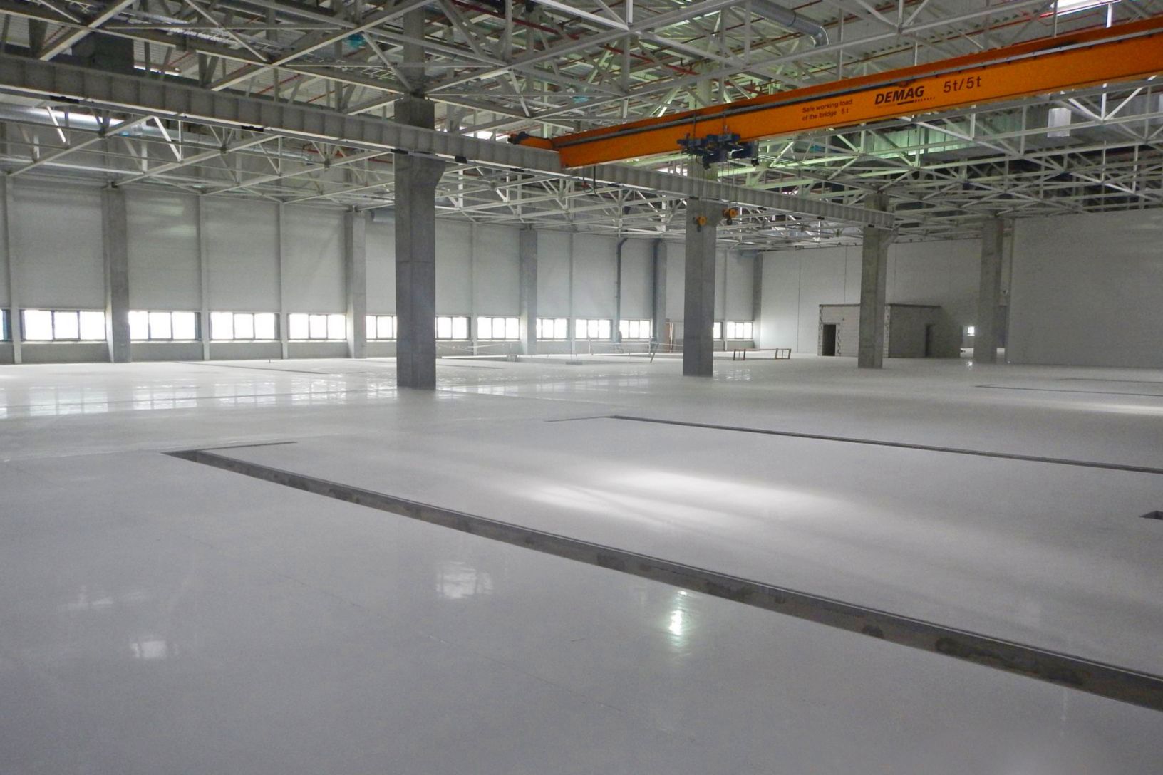 Sikafloor coatings on floors in Volkswagen Plant in Wrzesnia