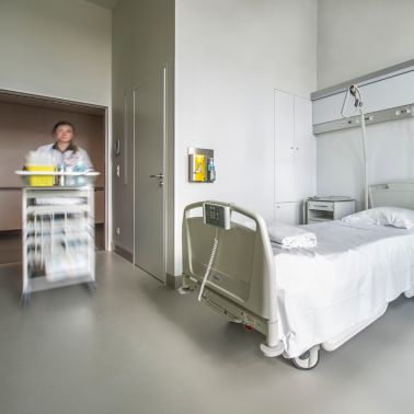 Single-bed room in AZ Groeninge Hospital in Kortrijk Belgium