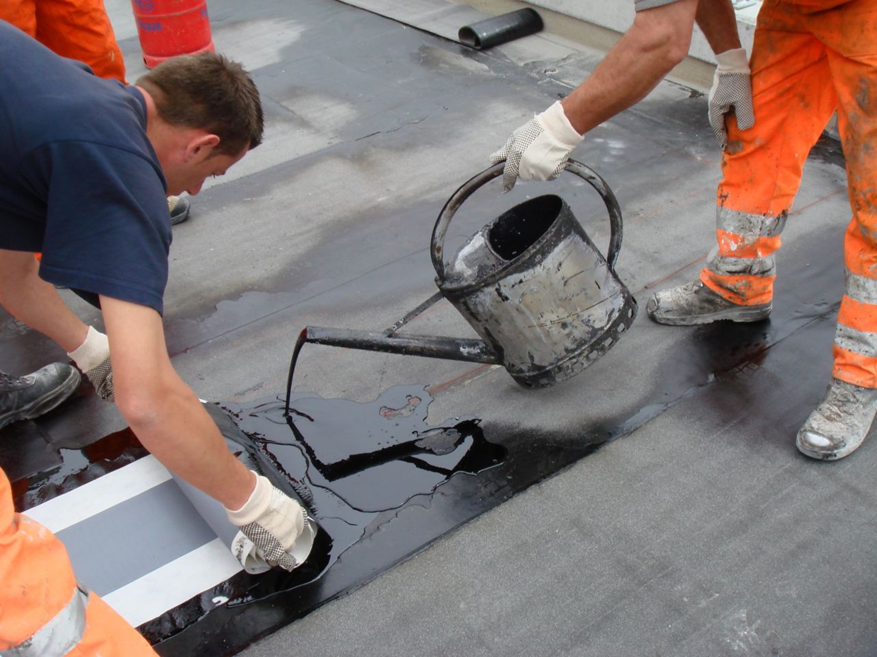 vroce-taljeni-bitumen