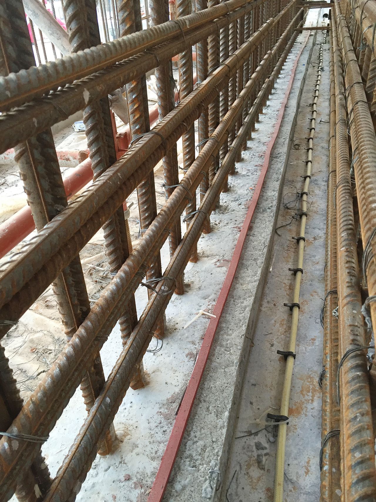 Application of joint waterproofing - Sikafuko Injection 