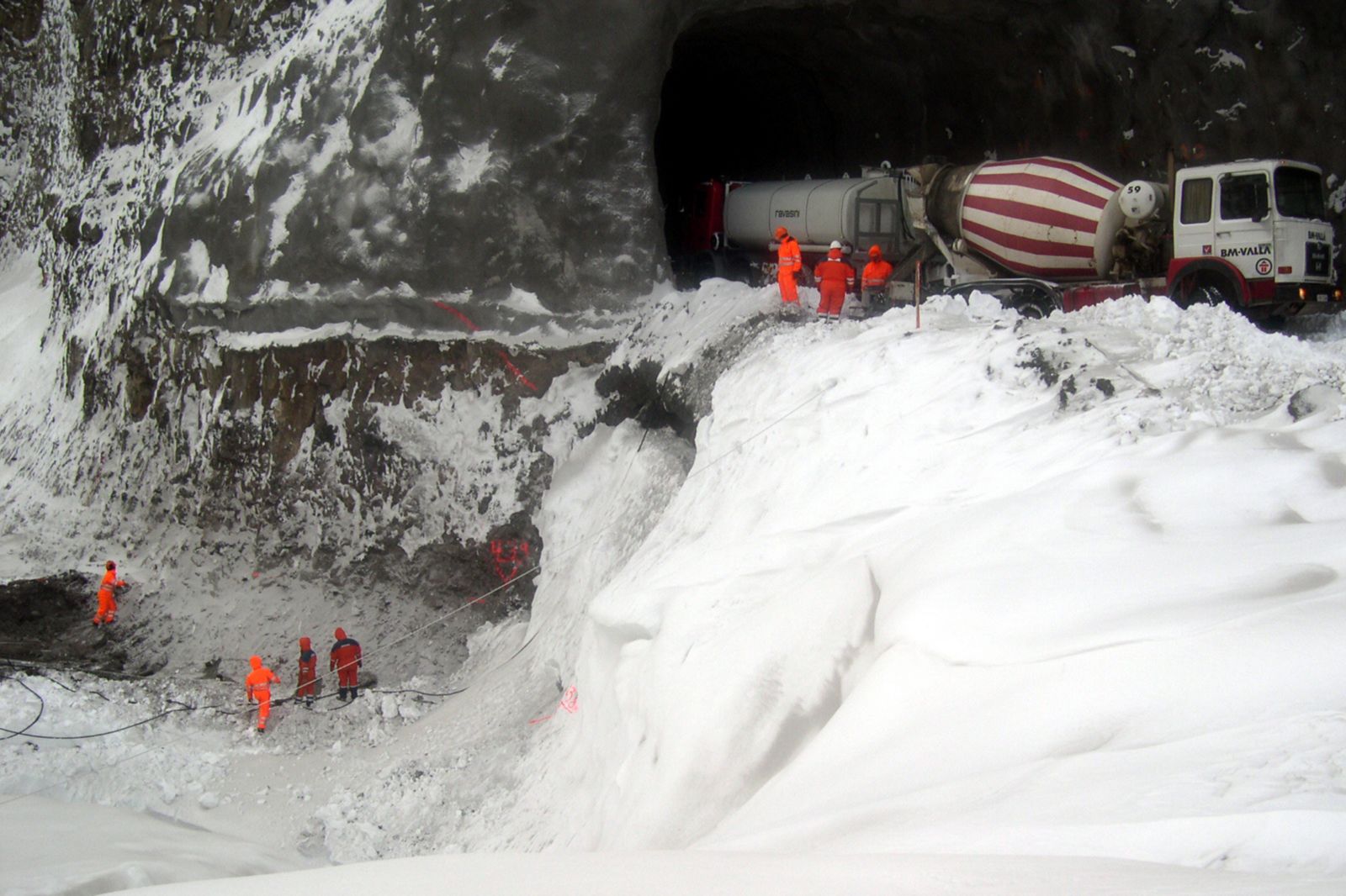 Concrete works under arctic conditions at Karahnjukar Hydropower Plant in Iceland