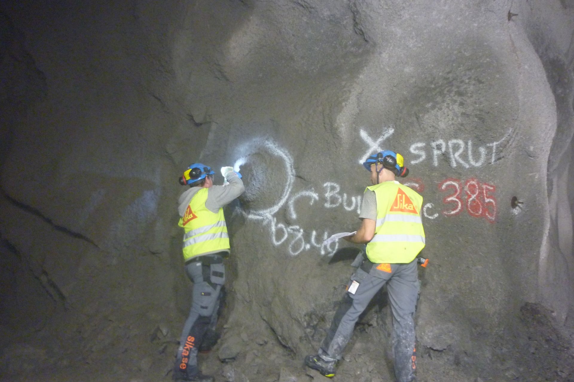 喷淋混凝土早期强度试验