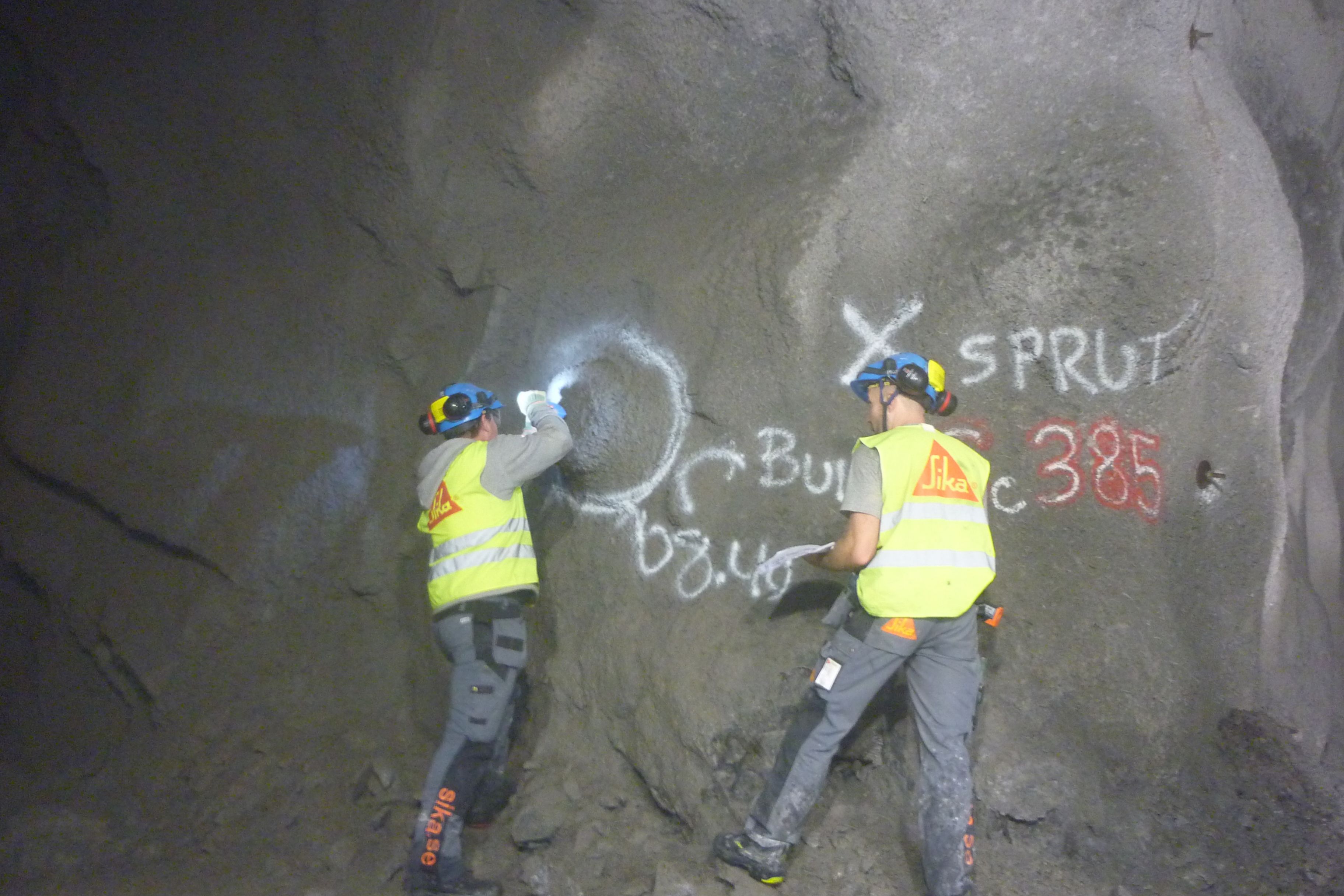 喷淋混凝土早期强度试验