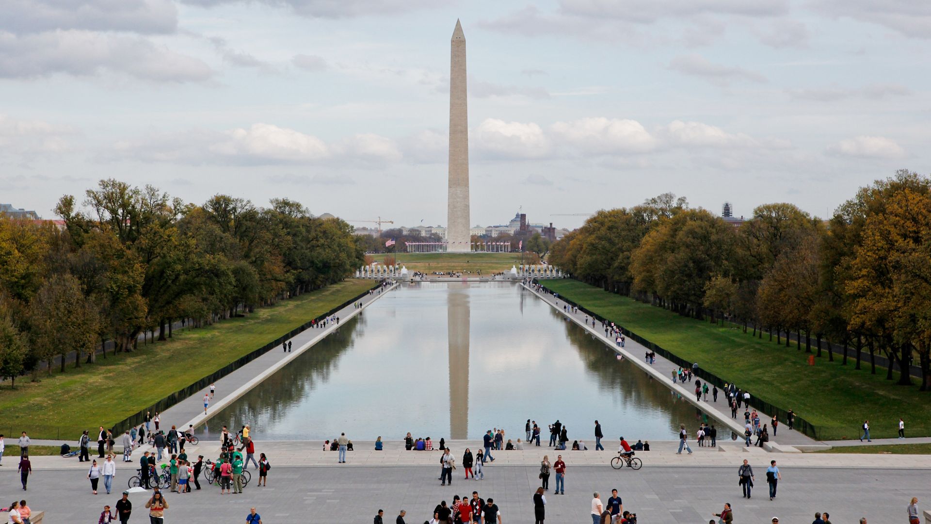 Lincoln Memorial Reflecting Pool in Washington D.C. made with Sika Watertight Concrete System