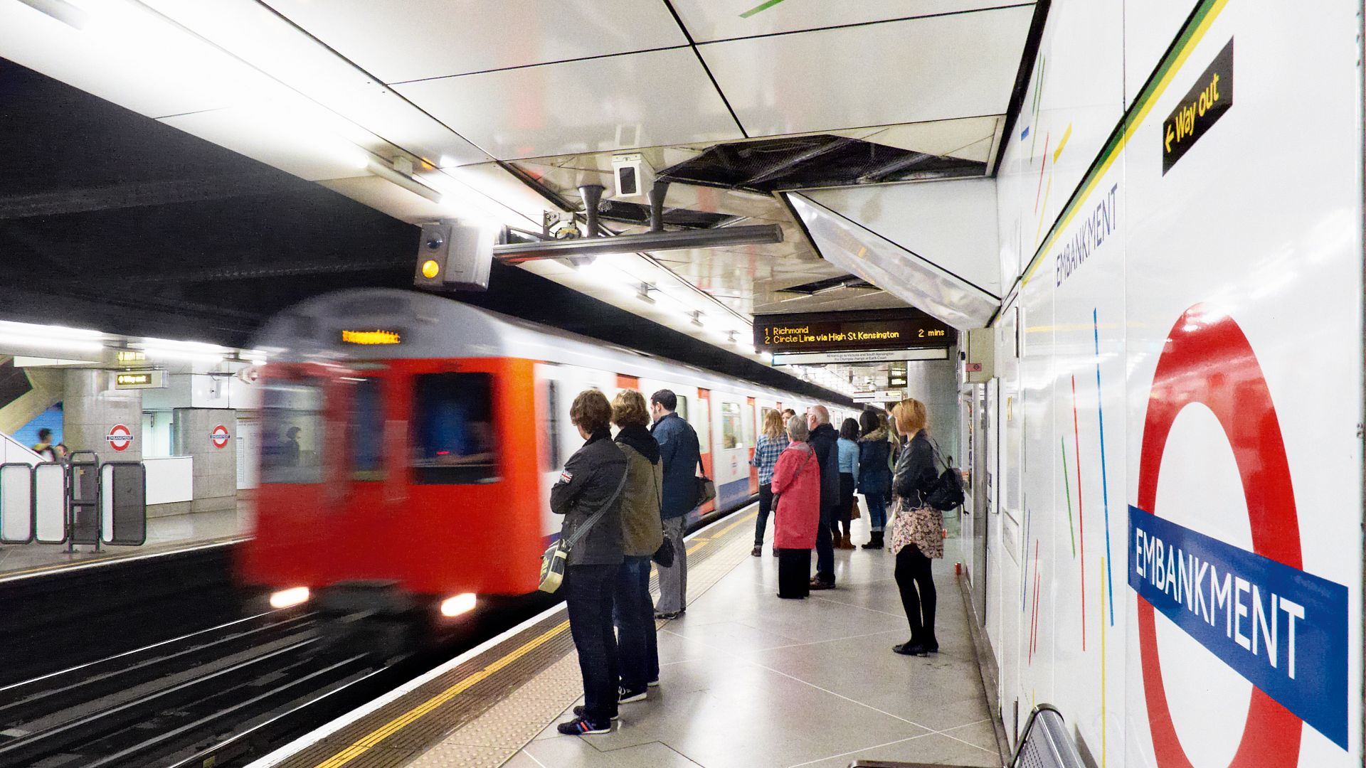People waiting at London underground station
