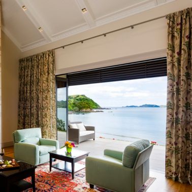 Room with chimney in luxury lodge in New Zealand