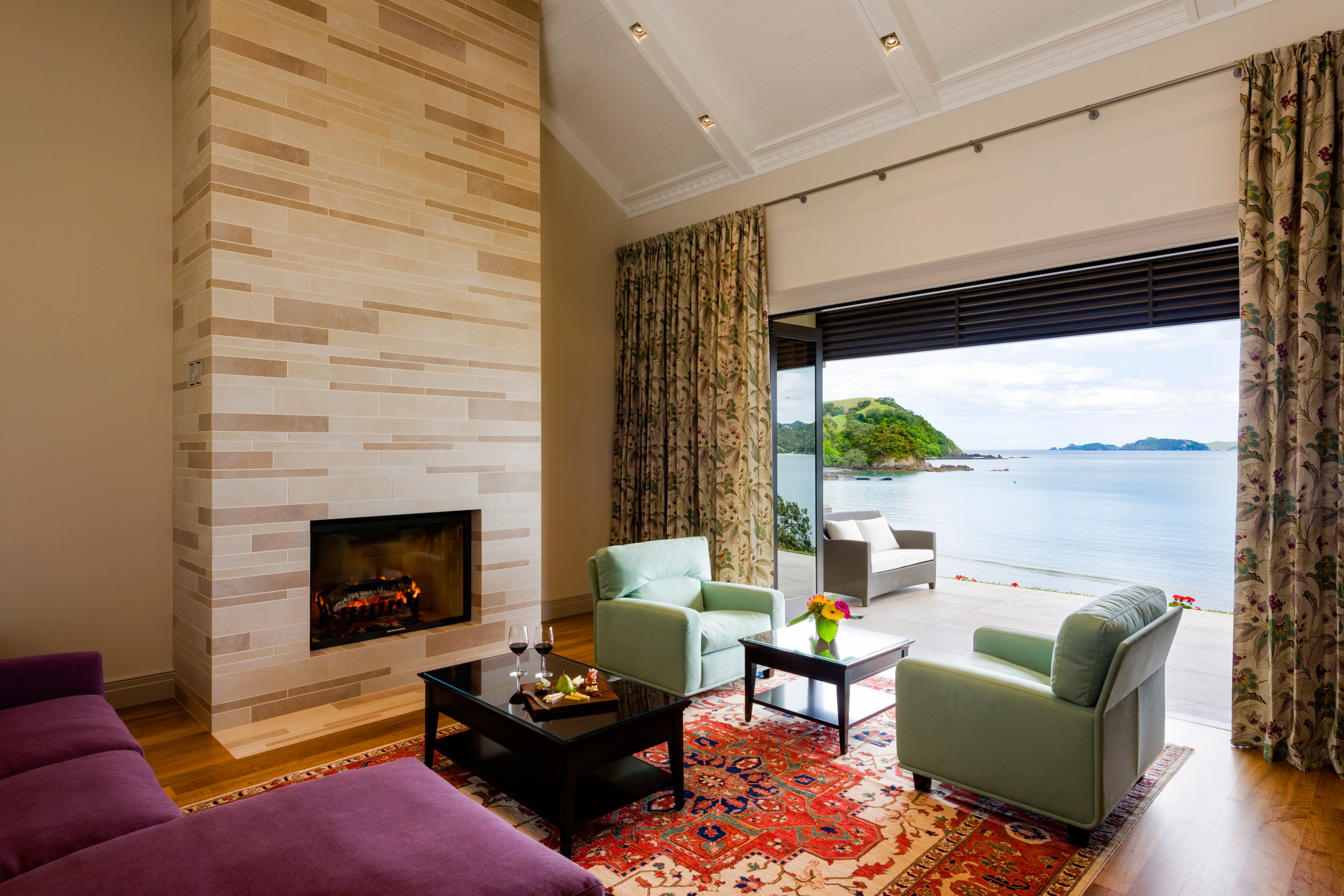 Room with chimney in luxury lodge in New Zealand