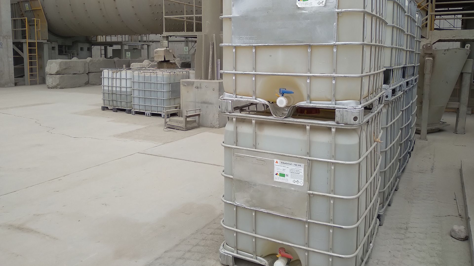 Sika cement additives for Mixercon Cement Plant in Lima, Peru