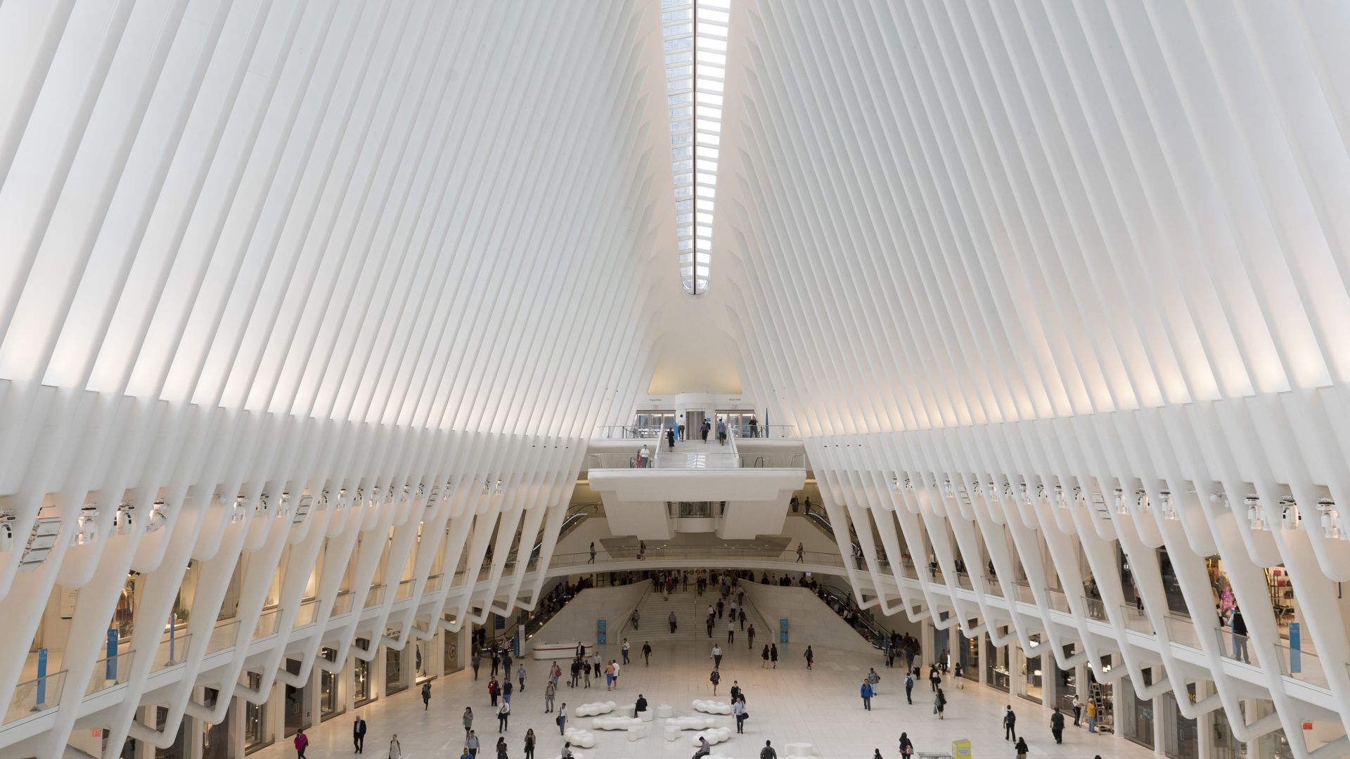The Oculus, main hall of the PATH station in New York