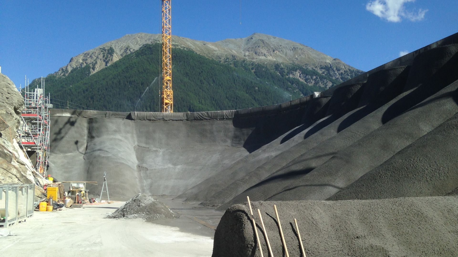 Applying sprayed concrete at Argessa Hydropower Plant, Oberems, Switzerland