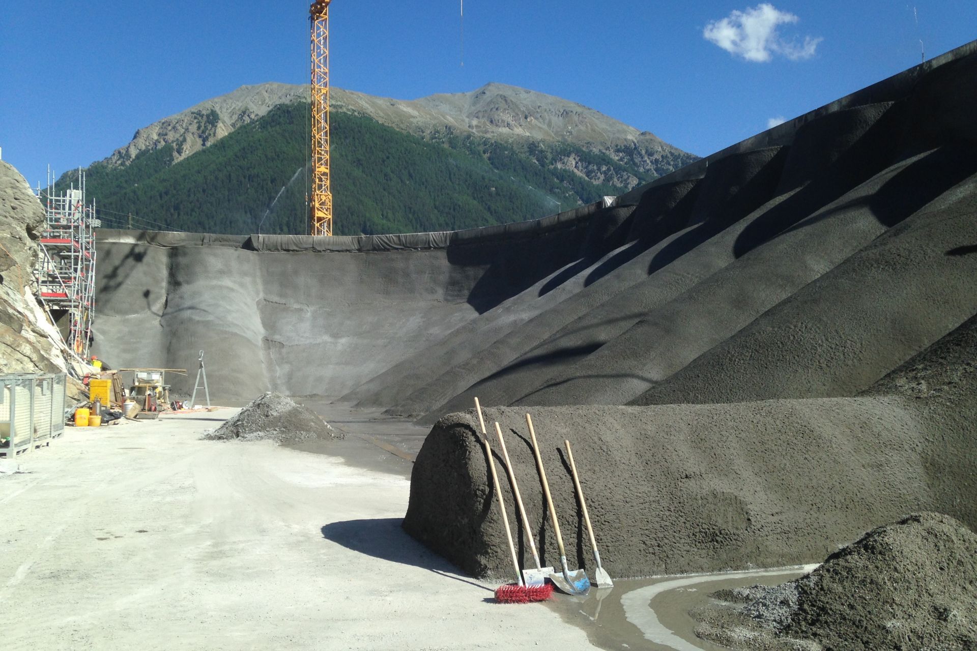 Applying sprayed concrete at Argessa Hydropower Plant, Oberems, Switzerland