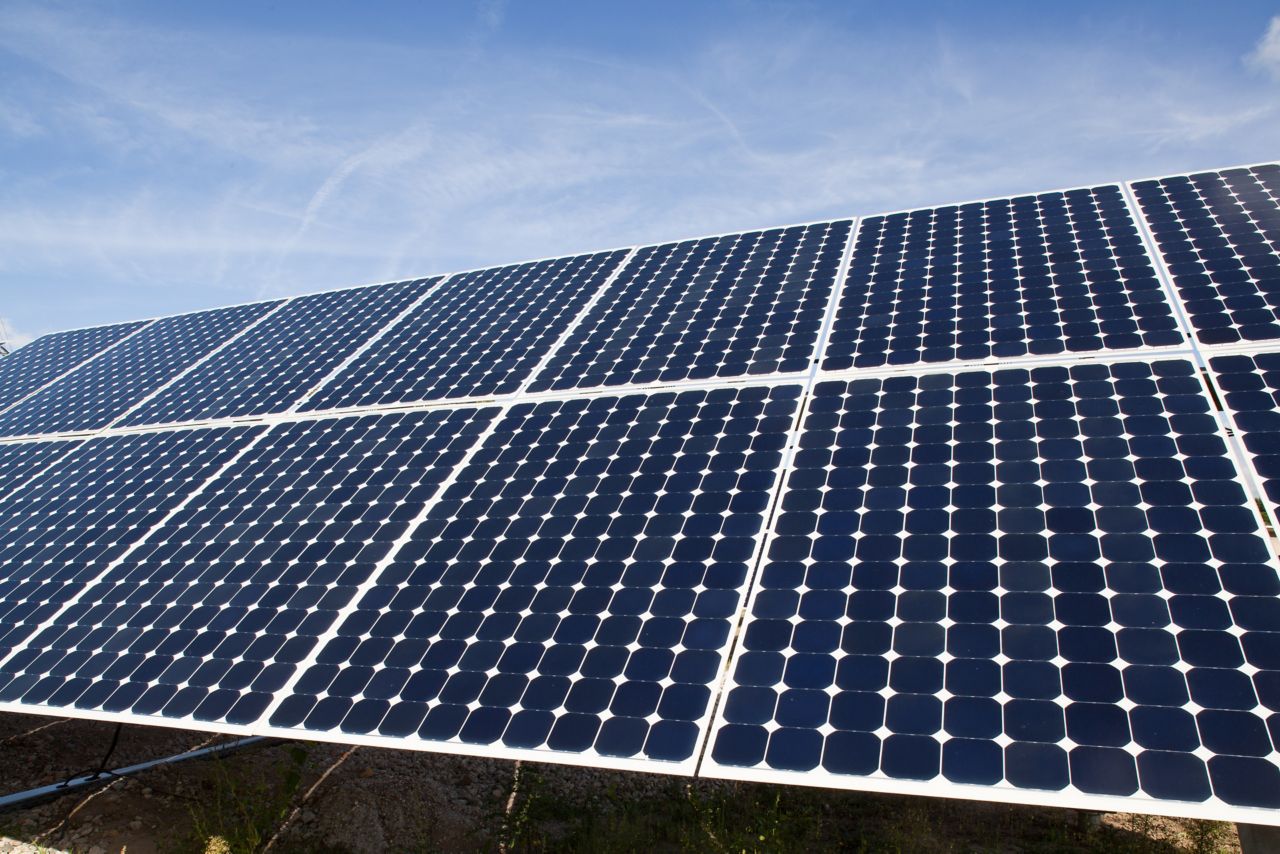 Athin电影太阳能光伏农场