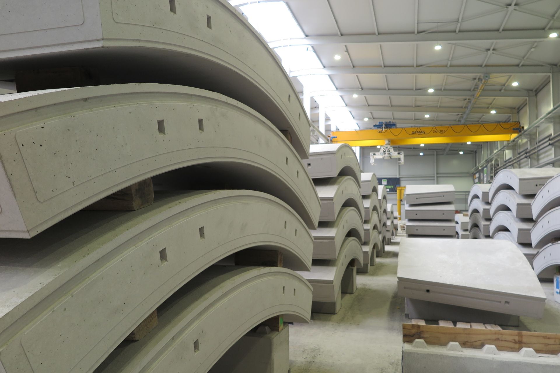 用锡卡预制混凝土混合物生产的预制元素