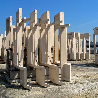 用锡卡预制元素生产的预制元素为苏黎世的Limmat大楼生产的预制元素