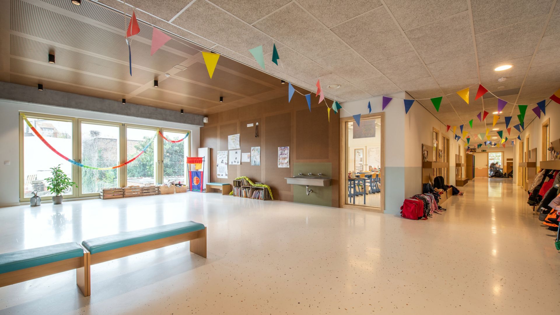 Municipal Primary School Ket, Belgium