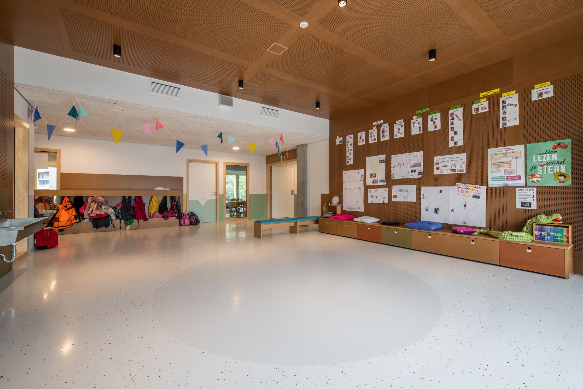 Municipal Primary School Ket, Belgium