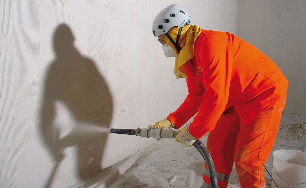 Dry vs Wet Machine Applied Mortars for Concrete Repairs